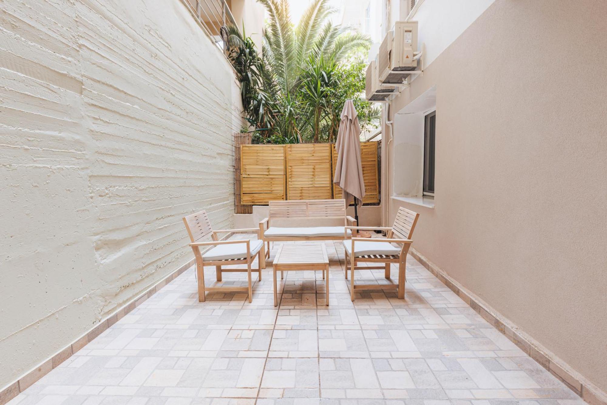 Beautiful Underground Nest With Prv Terrace Apartment Athens Exterior photo
